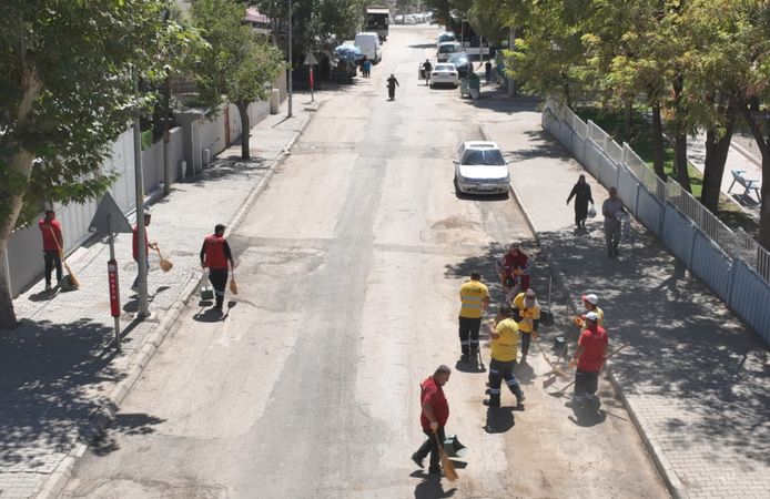 Kahramanmaraş'ta temizlik seferberliği: Dulkadiroğlu pırıl pırıl oluyor