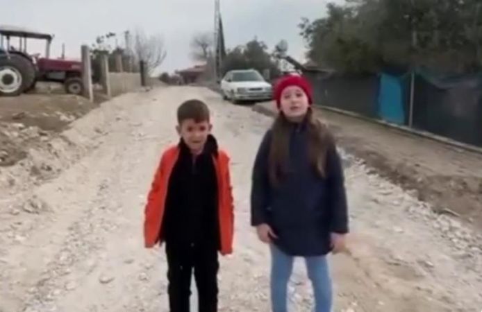 İki Çocuğun Çağrısı Karşılık Buldu: Hatay’da Bozuk Yol Yenilendi