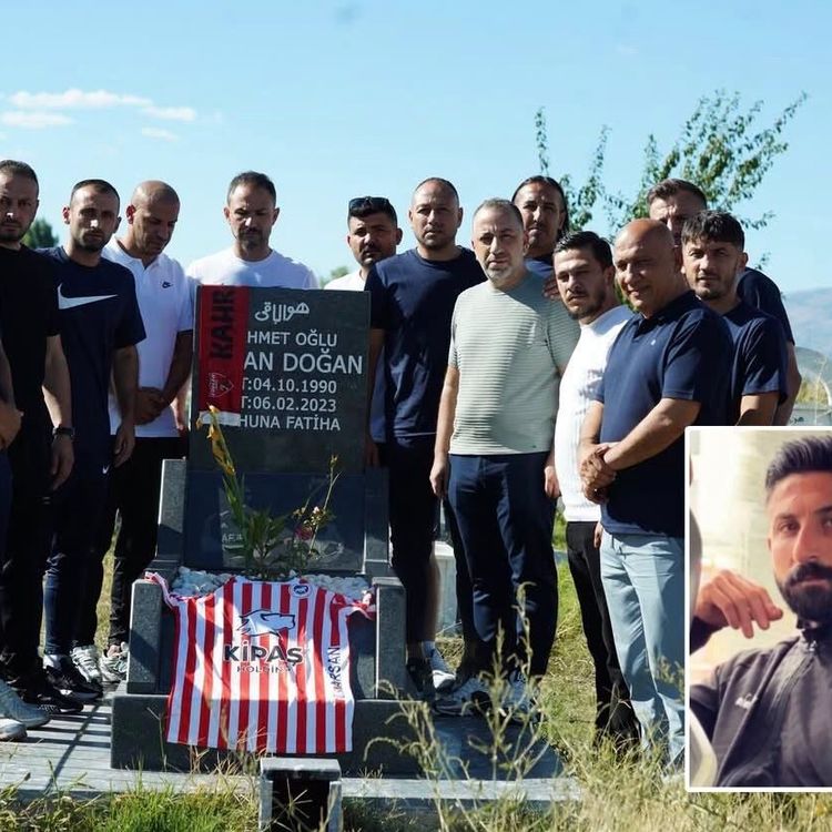 İstiklalspor’un Erzincan’da ilk durağı Hakan Doğan’ın kabri oldu