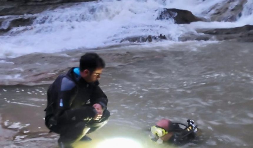 Kahramanmaraş'ta suya giren 2 genç can verdi!