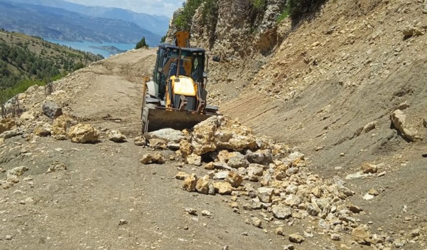 Kahramanmaraş Dulkadiroğlu’nda kapanan yollar açılıyor!
