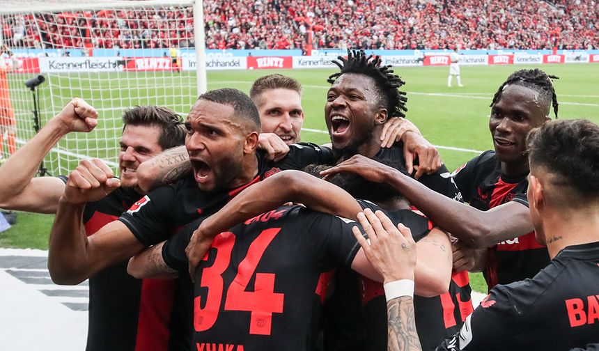 Bayer Leverkusen Bundesliga'da Tarihi Başarıya İmza Attı!