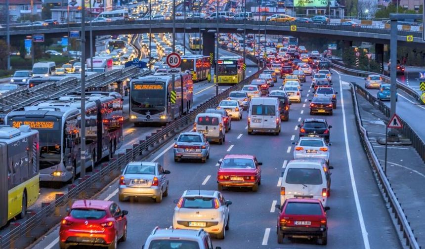 Kahramanmaraş'ta 365 bin araç için yeni dönem! Yapay zeka ve robotlar devreye giriyor