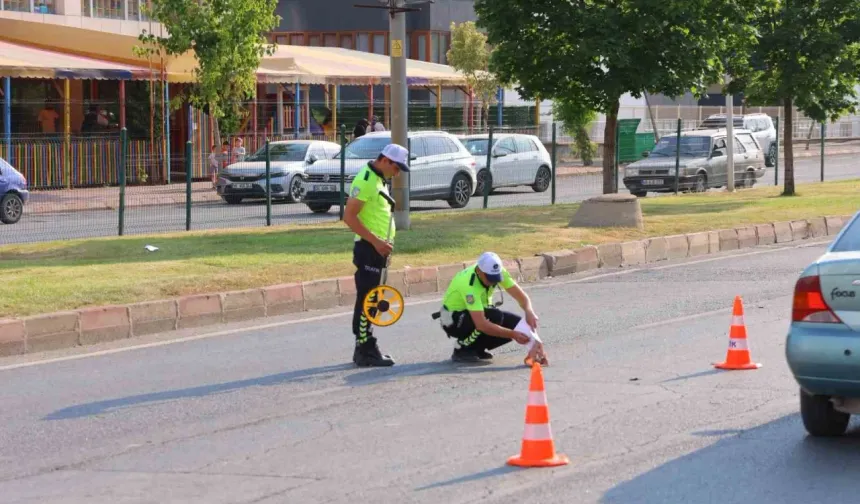Kahramanmaraş'ta feci kaza! Önce çarptı sonra kaçtı