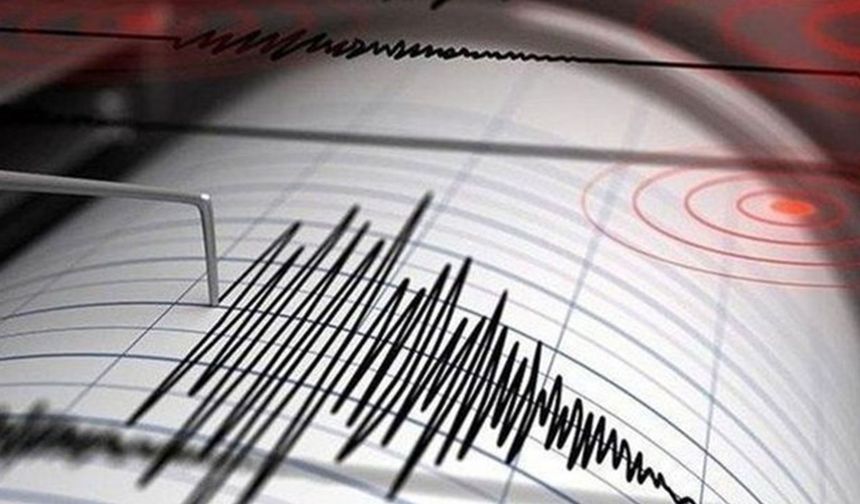 Türkiye'nin sınır komşusu İran'da 5.4 büyüklüğünde deprem!