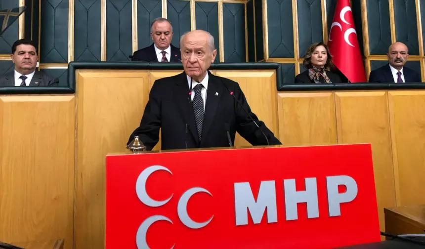 Devlet Bahçeli’den Özgür Özel’in sokak çağrısına sert yanıt: Darbe mi planlıyorsun?