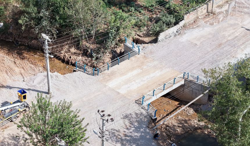 Eski Köprü Tarihe Karıştı, Yeni Menfez Hizmete Girdi