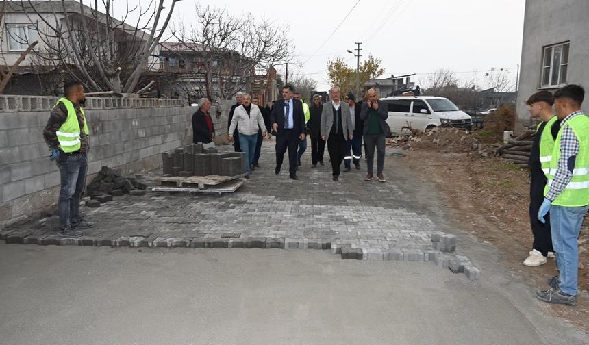 Daha modern bir Türkoğlu için: Kılılı sokaklarında parke taşı mesaisi