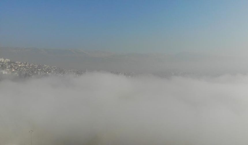 Kahramanmaraş'ta sis etkili oldu: Sürücüler zor anlar yaşadı