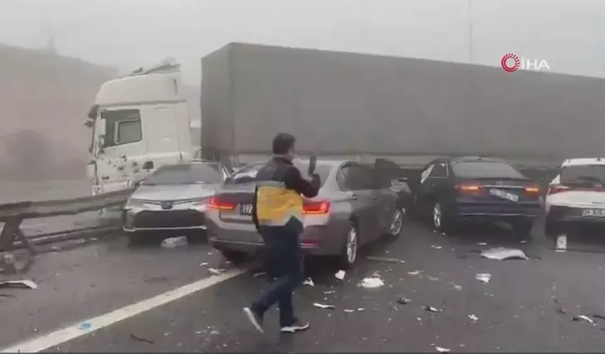 Gaziantep TAG Otoyolu’nda Zincirleme Kaza: 2 Ölü, 11 Yaralı