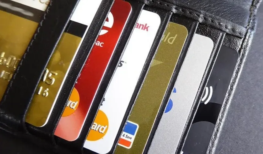 KMH limitlerinde yeni dönem: Bankada ek hesabı olanlar için limitler düşürülüyor!