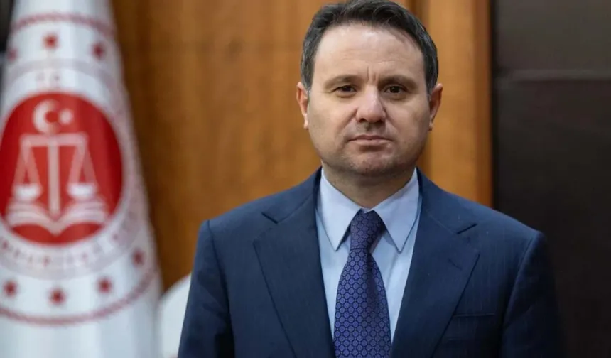 Akın Gürlek'in babası kimdir, aslen nereli? Ne iş yaptığı araştırıldı