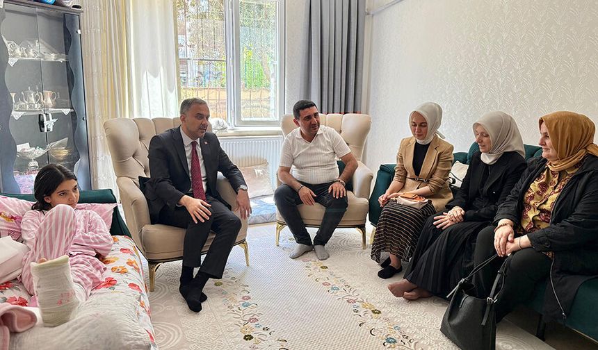 Başkan Toptaş; “Ailelerimizin acısını paylaşıyor, evlatlarımızın yanında olmayı sürdürüyoruz”