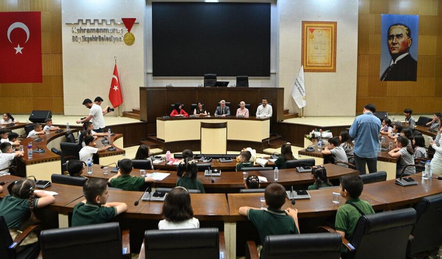 Başkan Görgel, Minik Öğrencileri Ağırladı
