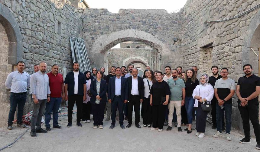 Tarih ve Ticaret Buluşuyor: 160 Yıllık Taş Ambarlar Erzurum’un Yeni Çekim Merkezi Oluyor!