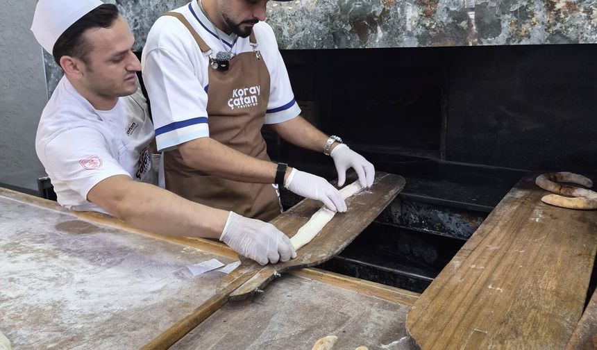 Sefo Bafra Festivali'nde Kendi Fırınında Pide Pişirdi