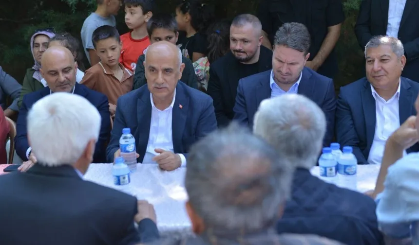 Vahit Kirişci Türkoğlu'nda vatandaşlarla buluştu: Talepler tek tek dinlendi