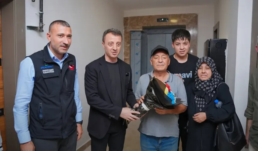Kahramanmaraş Doğukent’te deprem konutlarının anahtarları teslim ediliyor