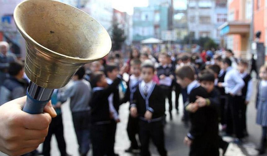 Kahramanmaraş'ta okul kıyafetlerinde yeni dönem: Arma zorunluluğu geri geldi