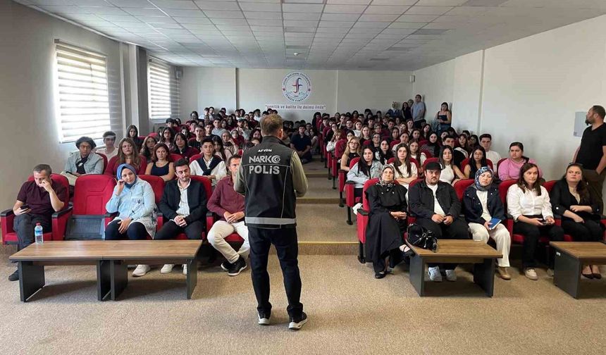 Afyonkarahisar'da öğrencilere narkotik eğitimi