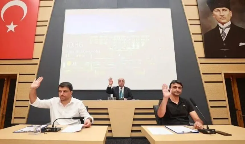 Kahramanmaraş Siyasetinde Hareketlilik: 11 Meclis Üyesi AK Parti Safına Katıldı