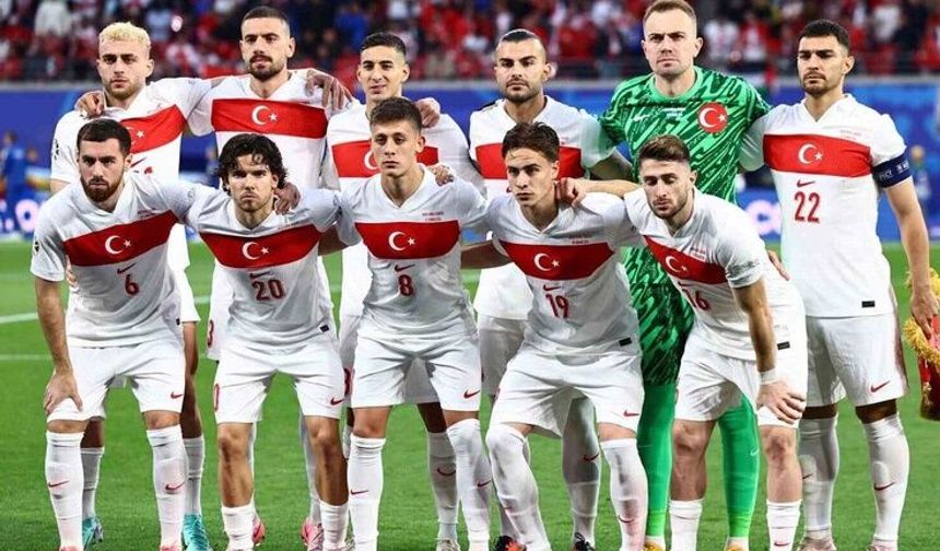 Orkun Kökçü Fransa Maçı Öncesi Sakatlandı