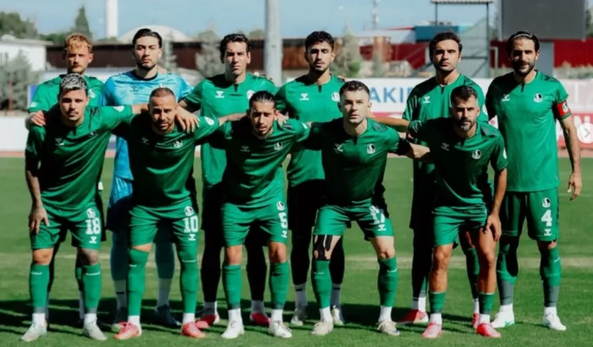 Sakaryaspor’un Masa başı Lige Alınması Camia’da Tepki Çekti!