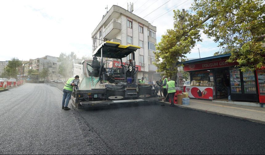 Kahramanmaraş'ta Bayazıtlı Bulvarı Modern Görünüme Kavuşuyor