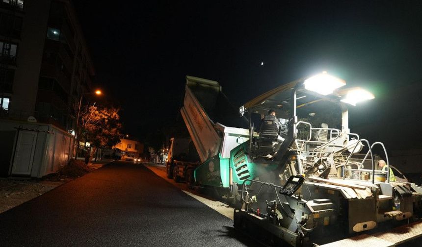 Kahramanmaraş Divanlı Mahallesi'nde Asfalt Serimi Başladı