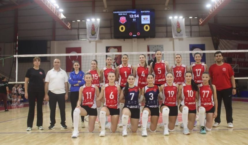 Kahramanmaraş BŞB Voleybol Takımı Antepia'yı 3-0 Yendi