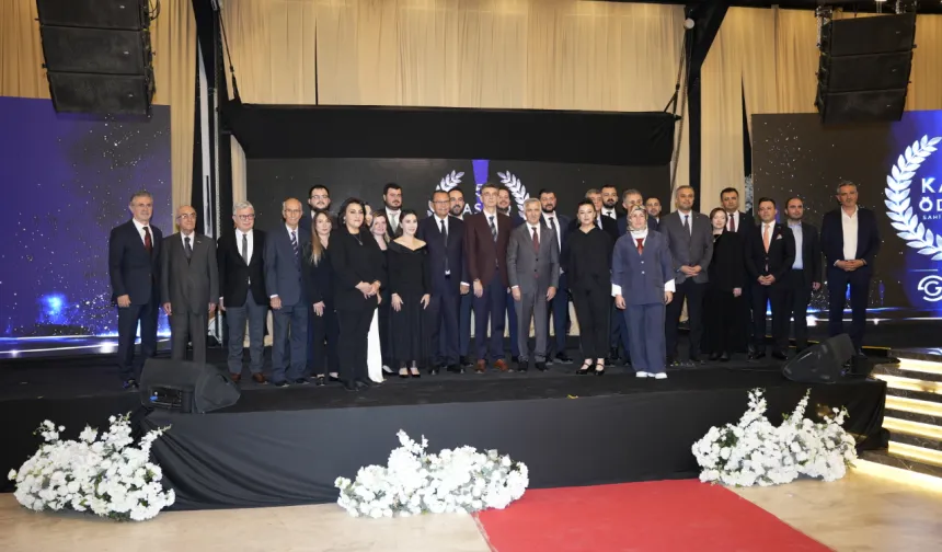 Kahramanmaraş'ın değerleri 5. KASİAD ödül gecesinde taçlandı