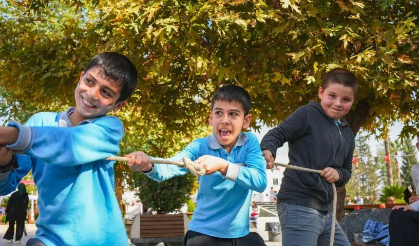 Kahramanmaraş’ta Geçmişin Oyunları Çocuklarla Yeniden Hayat Buldu
