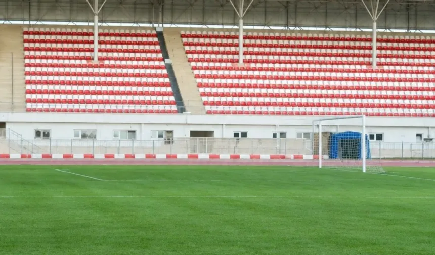 Kahramanmaraş’ta Yenilenen Futbol Sahası Amatör Takımlara Açılmadı