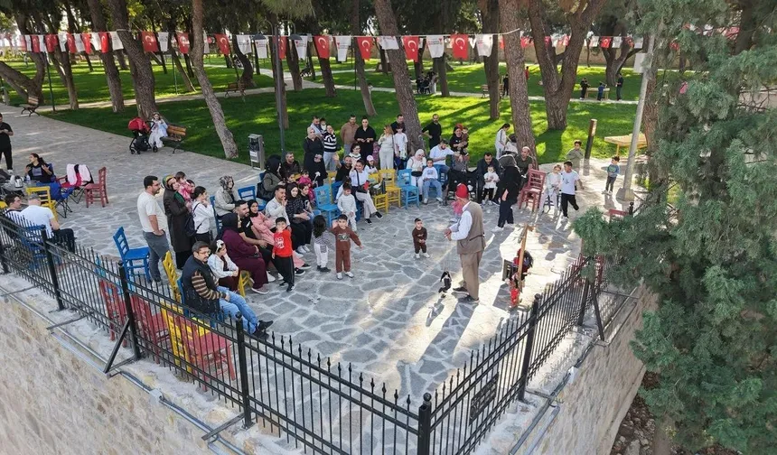 Kahramanmaraş Kalesi Çocuk Şenliğine Ev Sahipliği Yaptı