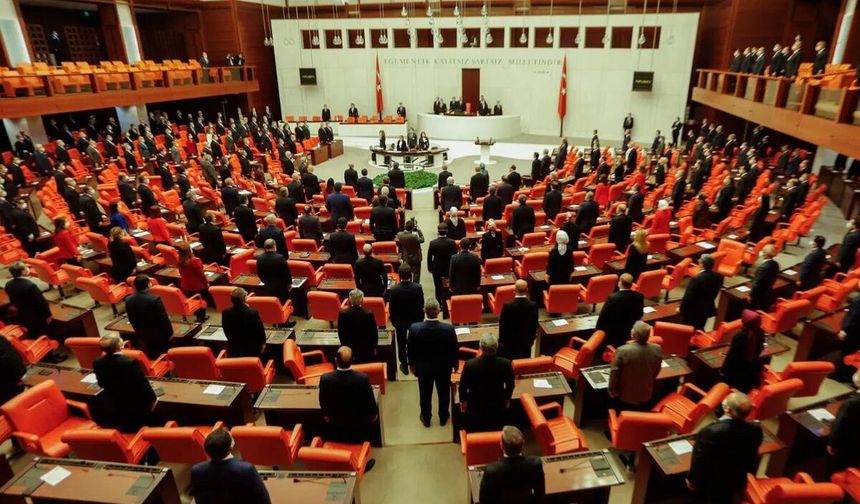 TBMM Yeni Yasama Yılına Başlıyor: Gündemde Hangi Başlıklar Var?