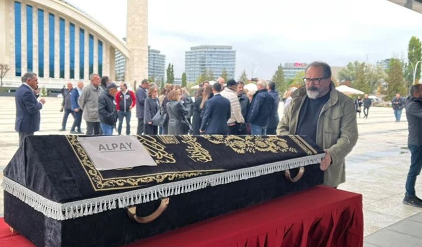 Antik Mezardan Çıkan Altın Ayakkabıların Gizemli Sırrı
