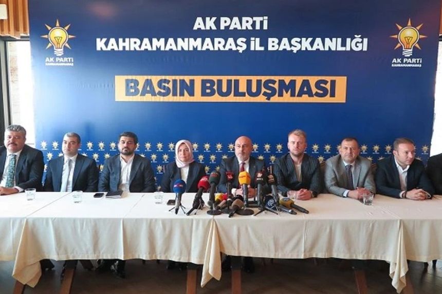 AK Parti Kahramanmaraş İl Başkanlığının yeni yönetimi tanıtıldı