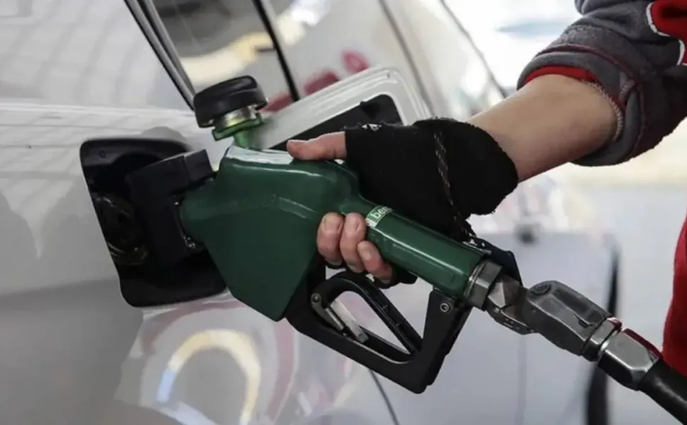 Akaryakıta rekor zamların ardından bu kez çifte indirim! Kahramanmaraş'ta fiyatlar aşağı çekildi