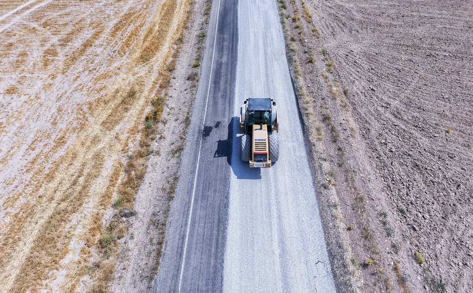 Kahramanmaraş Büyükşehir Belediyesi, ulaşım yatırımlarını hız kesmeden sürdürüyor.