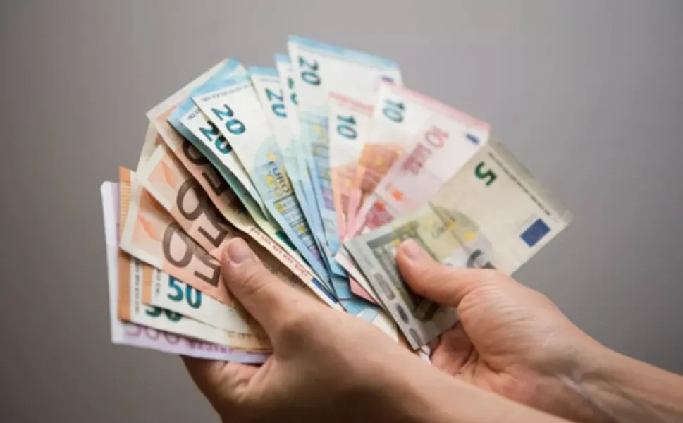Kahramanmaraş'ta döviz alarmı: EURO uçtu, piyasa gerildi!