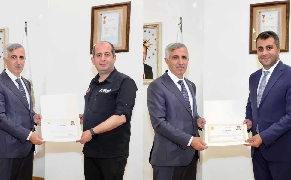 Vali Ünlüer’den İl Müdürlerine Başarı Belgesi