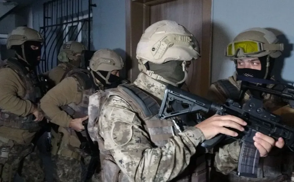 Kahramanmaraş'ta yılbaşı öncesi düğmeye basıldı: Ele geçirilenler şaşırttı!