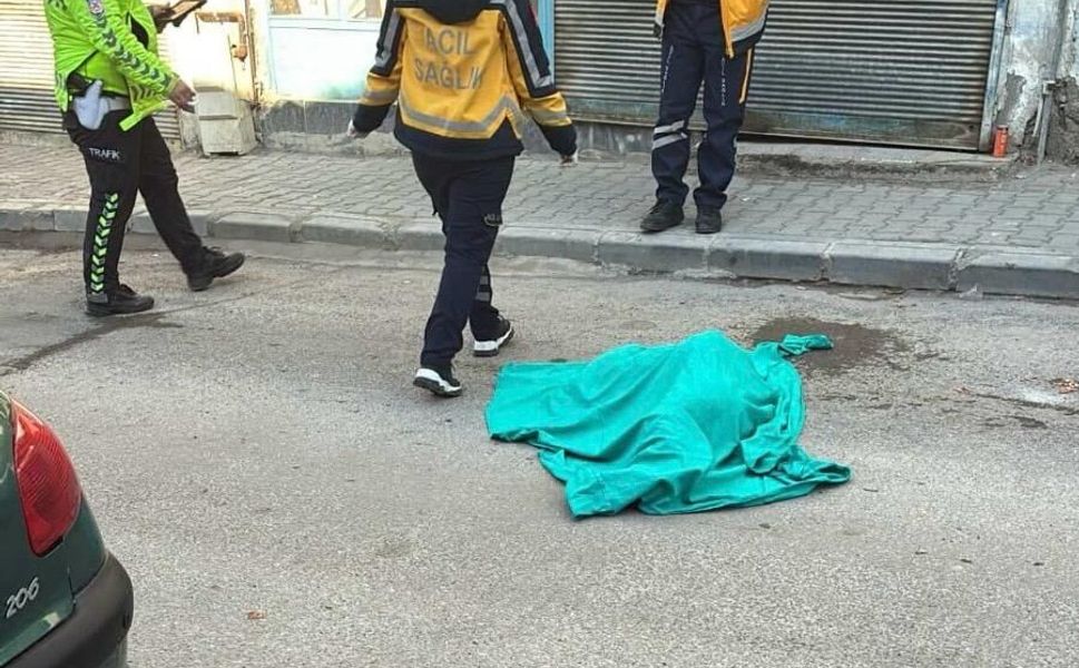 Kahramanmaraş'ta 5 yaşındaki çocuk karne almaya giderken canından oldu