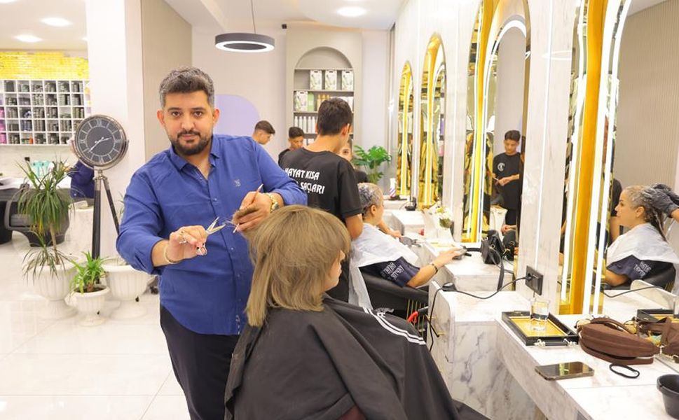 Kahramanmaraşlı Kuaförün Unutamadığı Gün: "Gülerek Uğurladım, Enkazda Kaybettim"