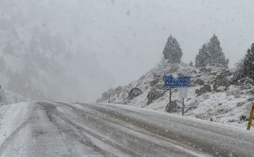 Kahramanmaraş'ta yüksek kesimlerde kar yağışı etkili oluyor