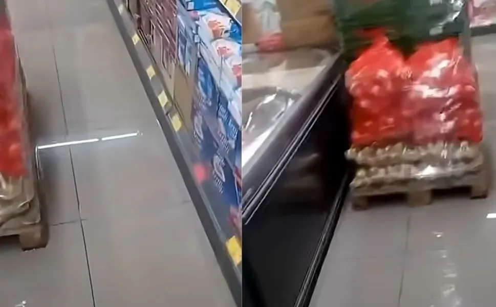 Kahramanmaraş'ta gökyüzü boşaldı, market sele teslim oldu'