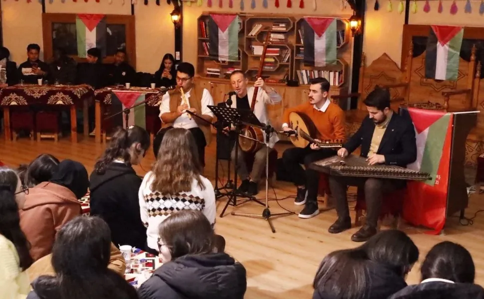 Onikişubat’ta Filistin Rüzgarı: Şiir ve Musikiyle Destek Mesajı