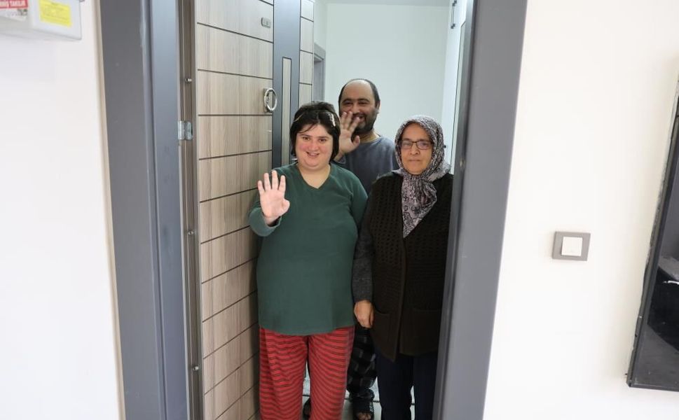 Kahramanmaraş Deprem Konutları Teslim Ediliyor: Rabia Anne ve Çocuklarının Yeni Yuvası