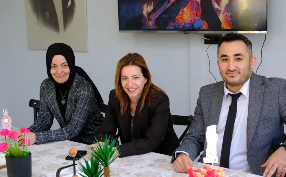 Kahramanmaraş Çocuk Evleri Sitesi'ne Üst Düzey Ziyaret: Bakan Göktaş'ın Selamı İletildi