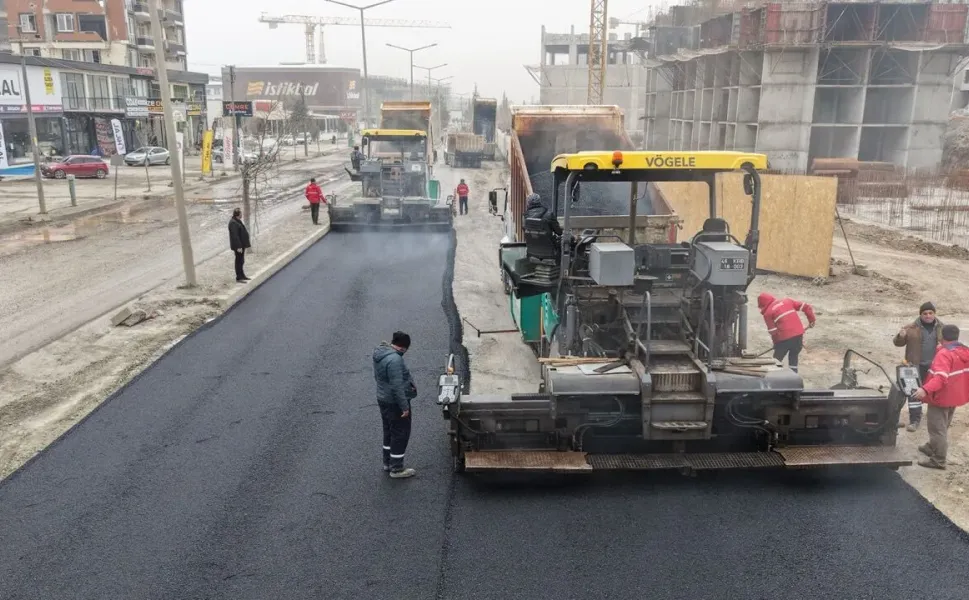Dulkadiroğlu’nda İki Önemli Bulvar Yenileniyor: Asfalt Çalışmaları Sürüyor